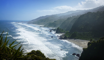 New Zealand Coast line by Connie Chan www.clickthisphoto.com 